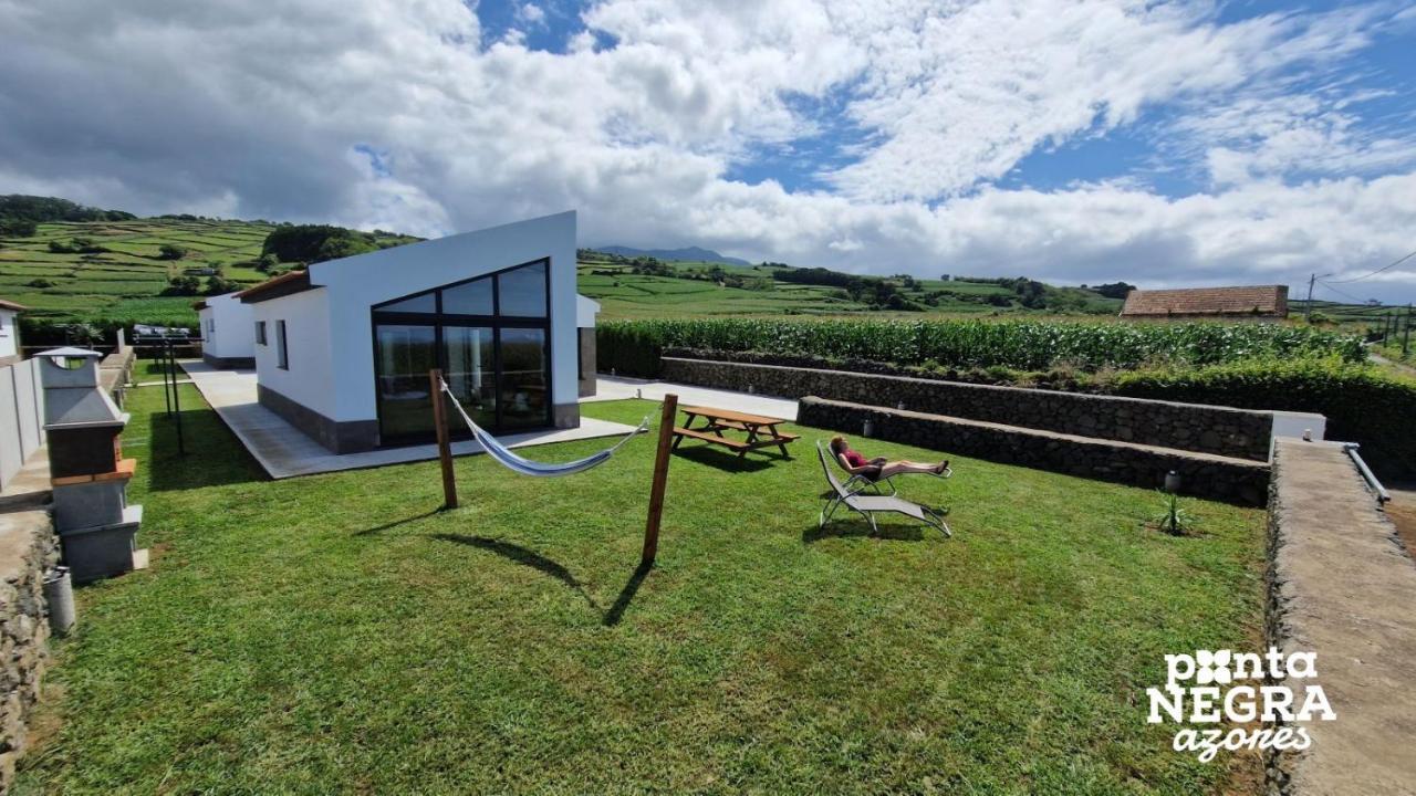 Altares Photography House By Pontanegraazores מראה חיצוני תמונה